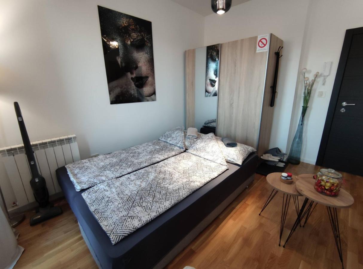Bellacasa Airportstudio Surčin Eksteriør bilde
